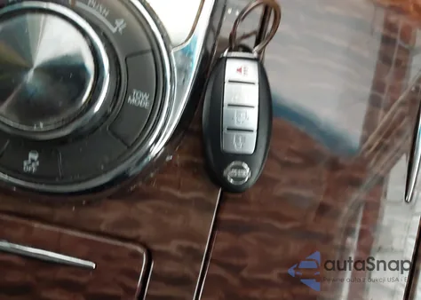 2017 Nissan Armada Sv z USA, uszkodzony, nr VIN JN8AY2NC0H9506273